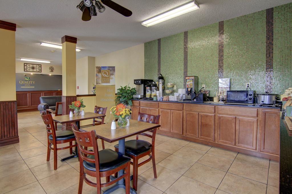 Quality Inn Adairsville-Calhoun South Exterior photo