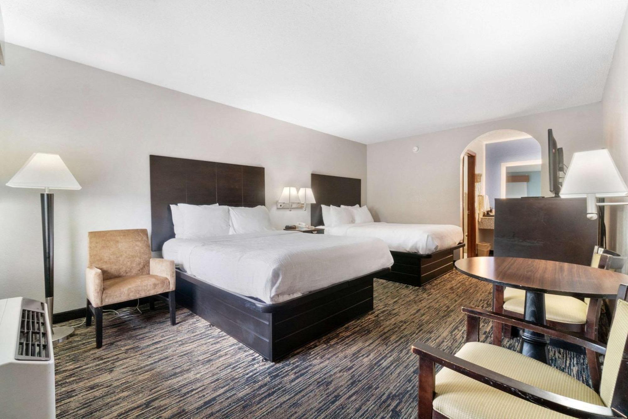 Quality Inn Adairsville-Calhoun South Exterior photo