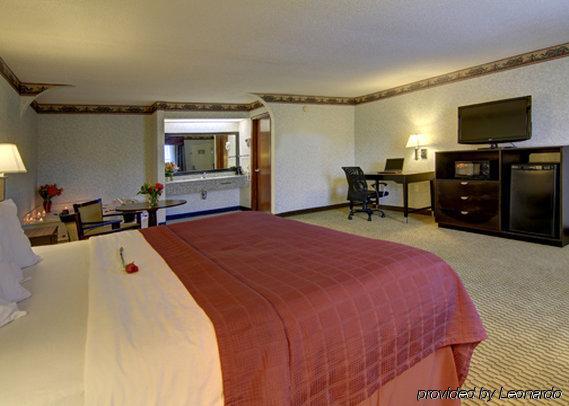 Quality Inn Adairsville-Calhoun South Room photo